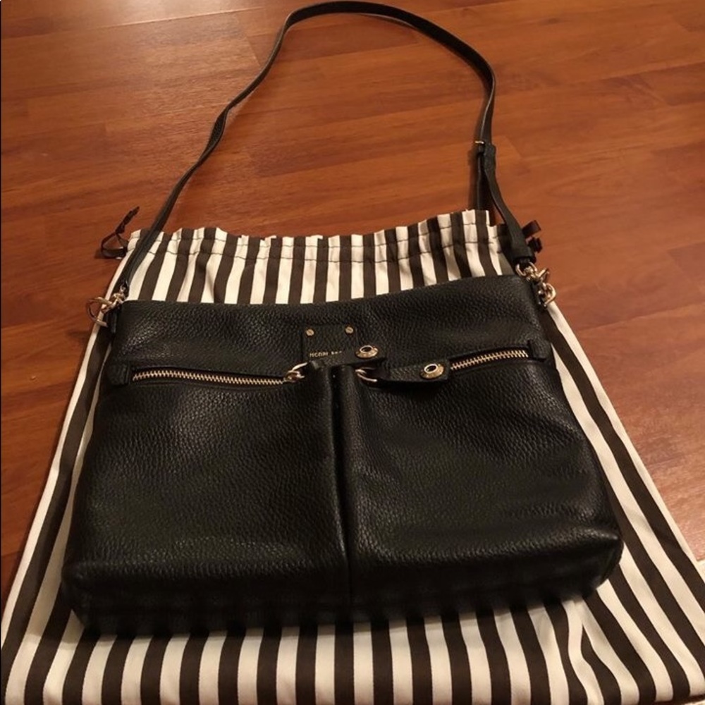 Jetsetter Convertible Messenger Bag